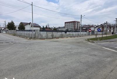 Teren de 2242 mp, în Central - 1