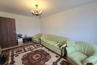 Apartament cu 4 camere decomandat în 1 Mai - 2