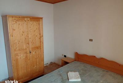 Casă cu 4 camere cu Teren 120 Mp în Central - 5