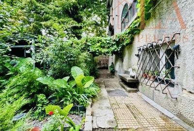 Apartament cu 3 camere semidecomandat în Cișmigiu