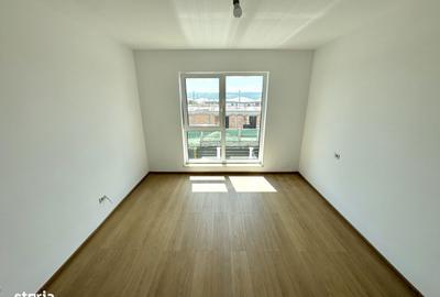 Casă cu 4 camere în Valea Lupului