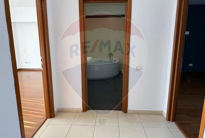 INCHIRIERE Apartament cu 3 camere in zona Baneasa - 10