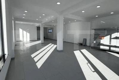Spațiu comercial, de 450 mp, în Marginea - 2