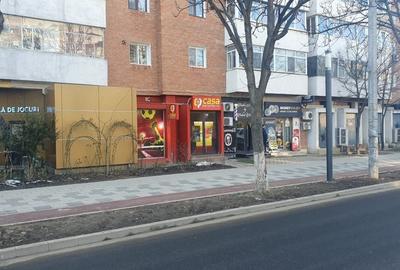 Spațiu comercial, de 55 mp, în Central - 6