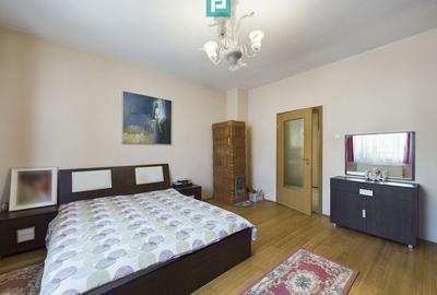Casă cu 5 camere cu Teren 770 Mp în Central - 15