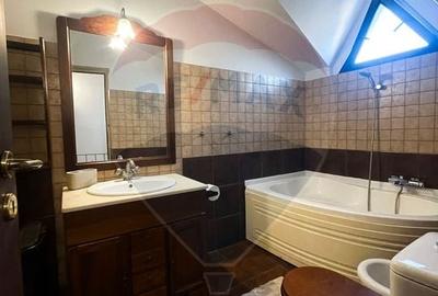 Vila P+M cu 3 camere, de inchiriat, zona Far Constanta - 36