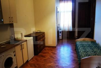 Apartament cu 4 camere semidecomandat în Traian - 8