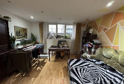 Apartament cu 2 camere decomandat, mobilat în Central