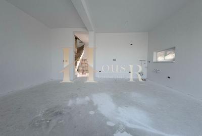 Panouri fotovoltaice.Dormitor matrimonial cu baie si dressing.Teren generos - 3