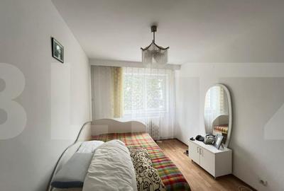 Apartament cu 3 camere decomandat zona centrala si lini - 2