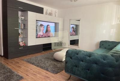 Casa pretabila muncitori cu 4 camere si 3 bai in Sura Mare - 2