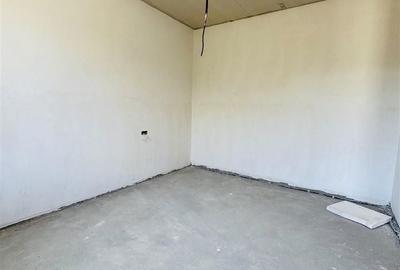 Casă cu 4 camere cu Teren 418 Mp în Oncea