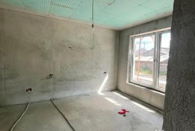 Casă cu 5 camere cu Teren 250 Mp în Central - 5