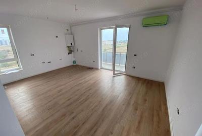 Apartament cu 3 camere semidecomandat în Giroc - 8