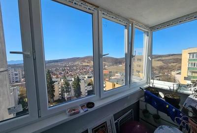 Apartament cu 2 camere decomandat, mobilat în Simeria - 2