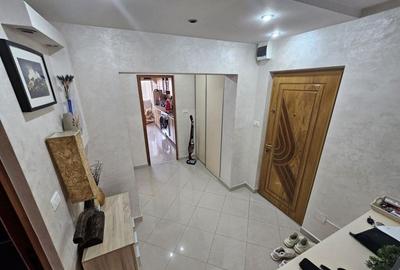 Apartament 3 camere modificat in 2 camere cartier E3 - 6