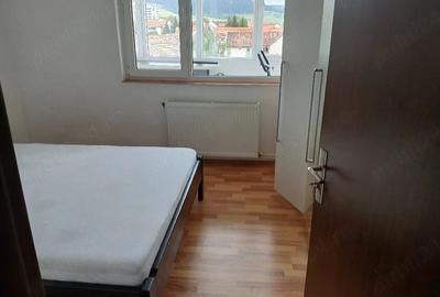 Apartament cu 2 camere decomandat în Central - 4