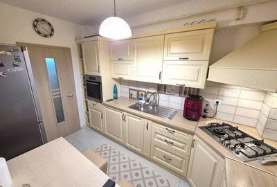 Apartament cu 3 camere decomandat în Miroslava - 4