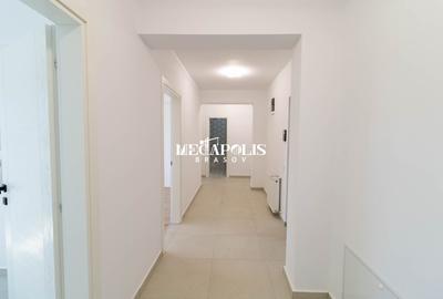 Apartament cu 3 camere decomandat în Tractorul - 17