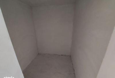 Casă cu 5 camere cu Teren 147 Mp în Central - 10