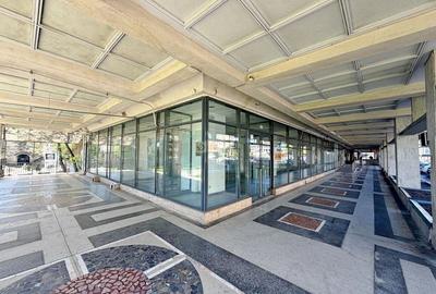 Spațiu comercial, de 168 mp, în Central - 2