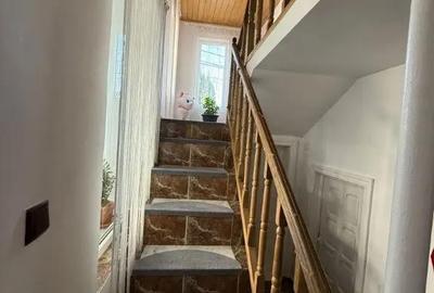 Casă cu 5 camere cu Teren 1269 Mp în Boldești - 16