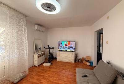 Comision 0% , Ap. 3 camere , decomandat , etaj 2/4 - Lipovei - 2