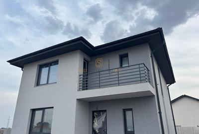 Casă individuală cu 4 camere cu Canalizare în Berceni - 2