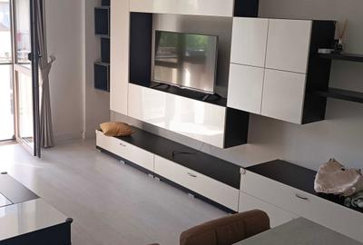 Apartament cu 3 camere decomandat în Central - 2