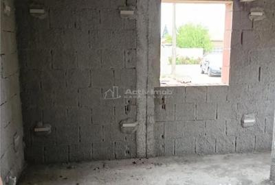 Casă cu 3 camere cu Teren 365 Mp în Mihăilești - 7