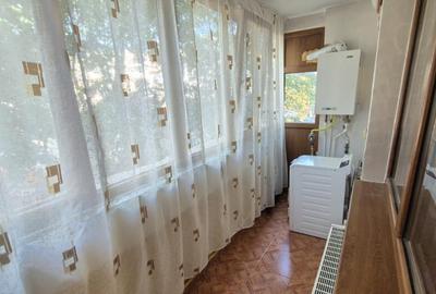Apartament 2 camere, et.1, zona 8 Mai - 8