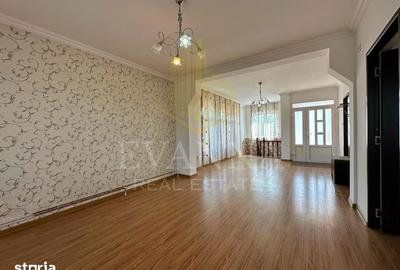 Casă cu 4 camere cu Teren 810 Mp în Central - 11
