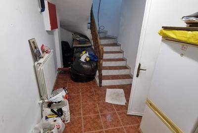 Ovidiu-vila D+P+1+M libera aproape de lac - 10