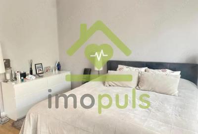 Apartament cu 4 camere decomandat în Central