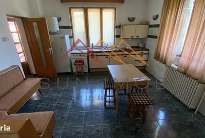 Casă cu 4 camere în Central - 11