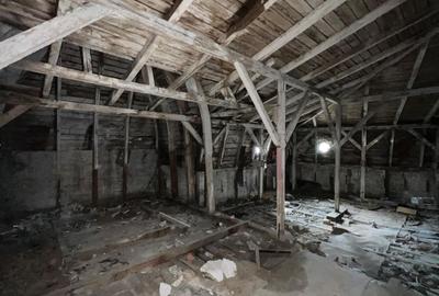 Casă individuală cu 12 camere cu Canalizare în Dacia - 11