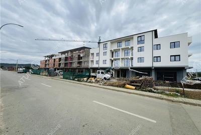 Apartament cu 3 camere decomandat în Aeroport - 2