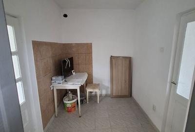 Casă cu 2 camere cu Teren 400 Mp în Exterior Vest - 9