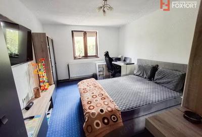 Casă cu 5 camere cu Canalizare în Recaș - 18