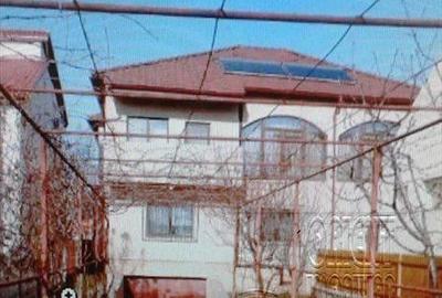 Casă cu 6 camere cu Teren 520 Mp în Lazu - 3