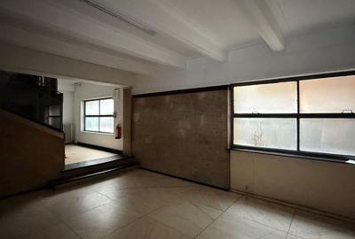 Garsonieră decomandată în Calea Victoriei - 9