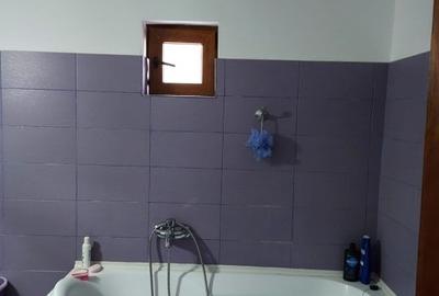 Casă individuală cu 4 camere cu Garaj în Lazu - 12