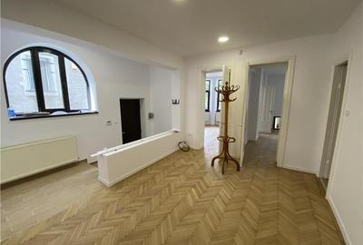 Vila de inchiriat in zona Capitale, office/rezidenta - 6