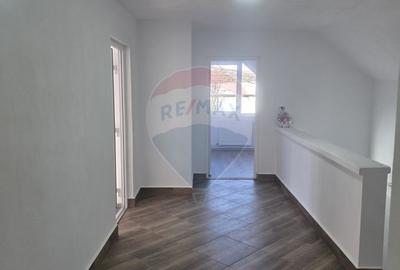 Spațiu comercial, de 180 mp, în Central - 1