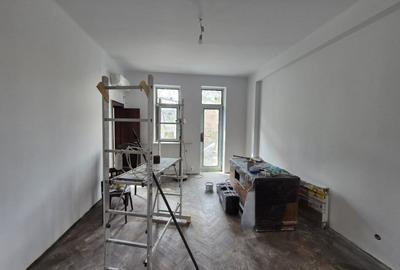 Apartament cu 4 camere decomandat în Eminescu - 10
