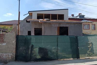 Vila in constructie, Sala Sporturilor Vila in constructie, Sala Sporturilor - 2