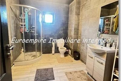 Casă cu Teren 250 Mp în Lumina - 2