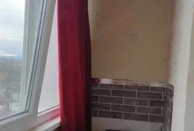 Garsonieră decomandată în Dămăroaia