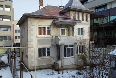 Casa / Vila de vanzare Central Suceava - 2