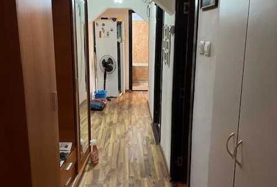 Apartament cu 3 camere decomandat în Central - 8